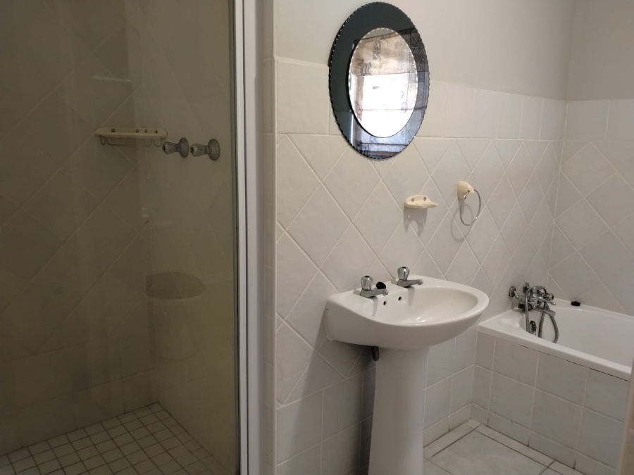 4 Bedroom Property for Sale in West Bank Eastern Cape